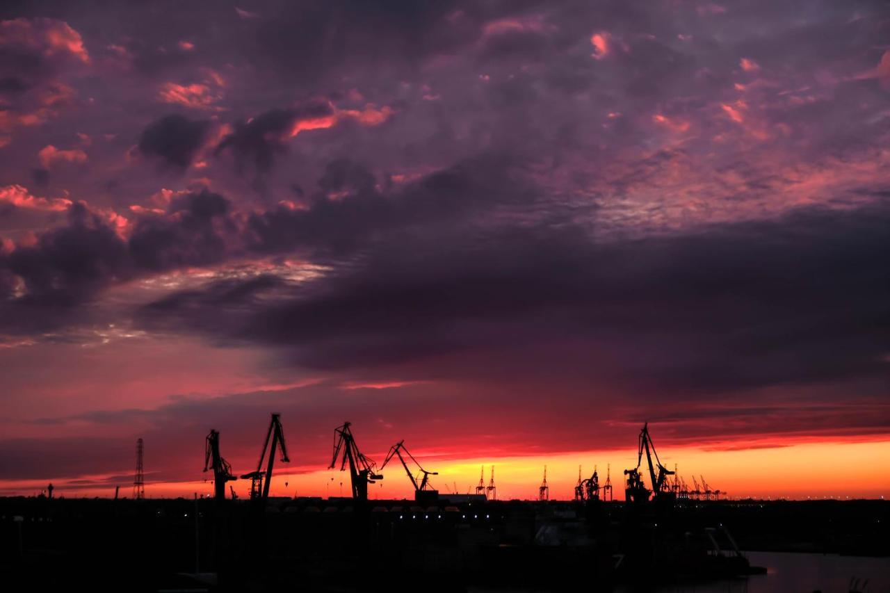Sunrise Home W Sercu Gdanska Buitenkant foto